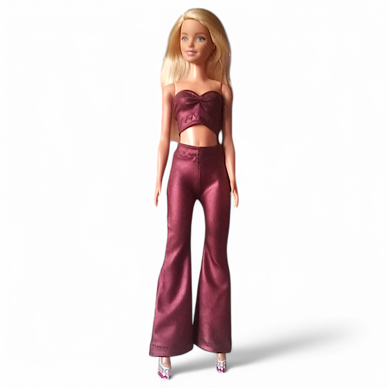 Dancing Queen sötét pink fényes barbie ruha szett oldalnézet, fehér háttér
