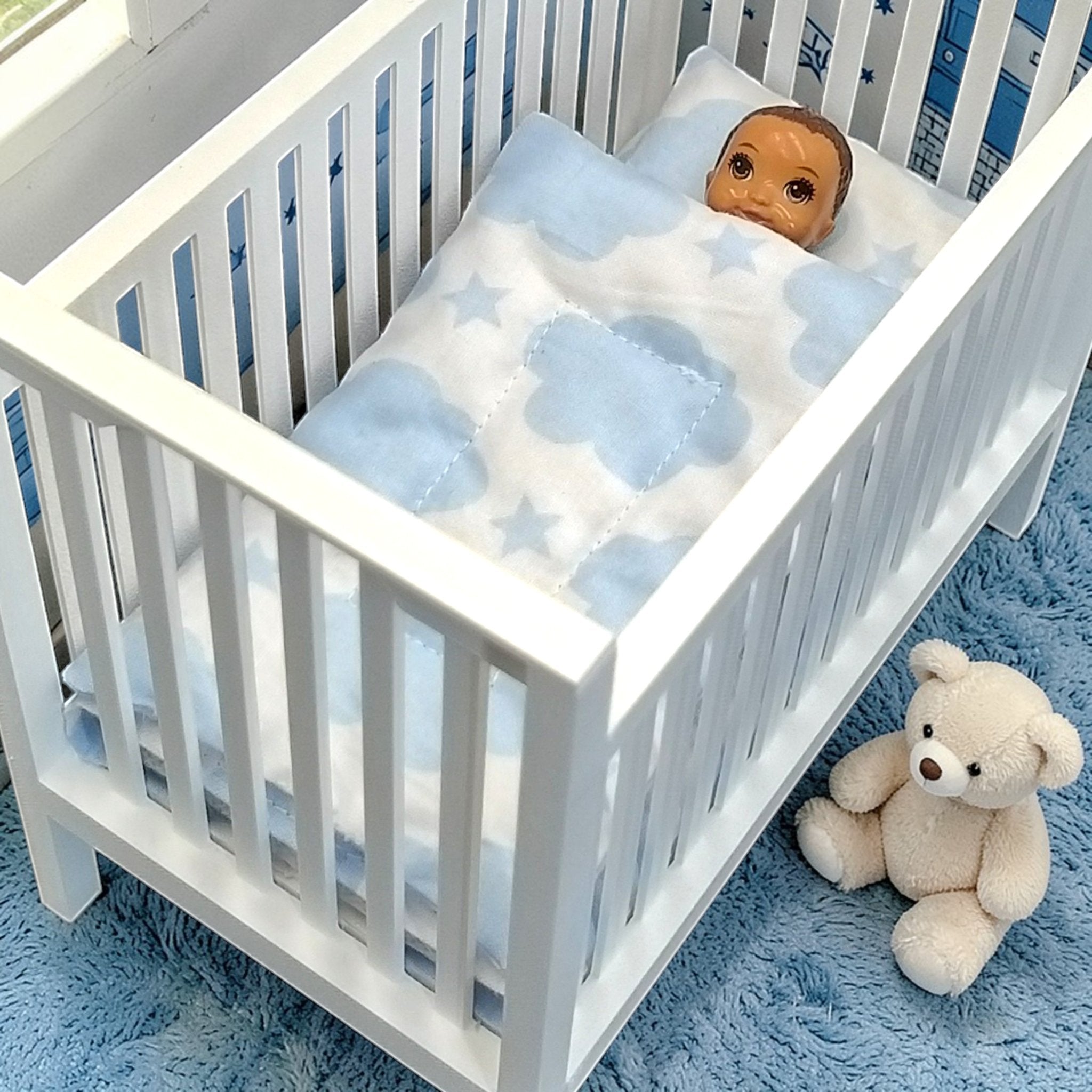 világoskék felhős baba ágynemű barbie babákhoz
